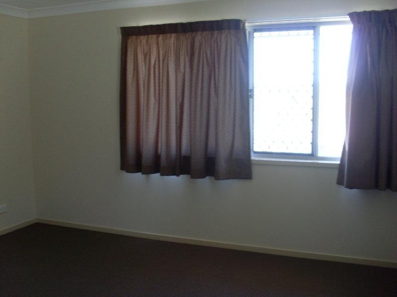 16 Rasmussen Street St, Redbank Plains QLD 4301
