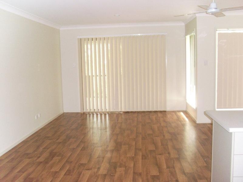 33 Salomon  Ct, Goodna QLD 4300