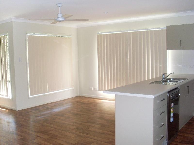 33 Salomon  Ct, Goodna QLD 4300
