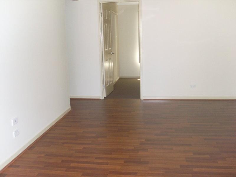 21 Andrew Walker Dr, Goodna QLD 4300