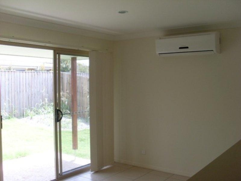 6 Tunstall  Pl, Brassall QLD 4305