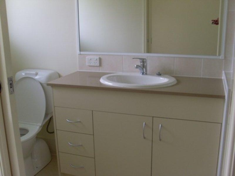 6 Tunstall  Pl, Brassall QLD 4305