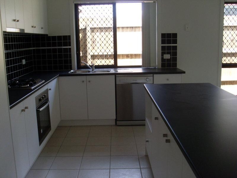 26 Huntley  Dr, Redbank Plains QLD 4301