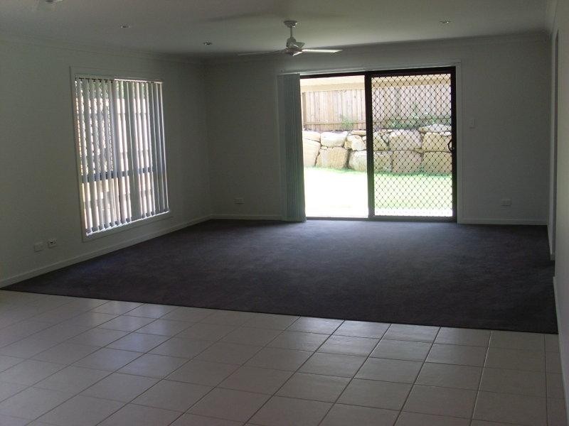 26 Huntley  Dr, Redbank Plains QLD 4301