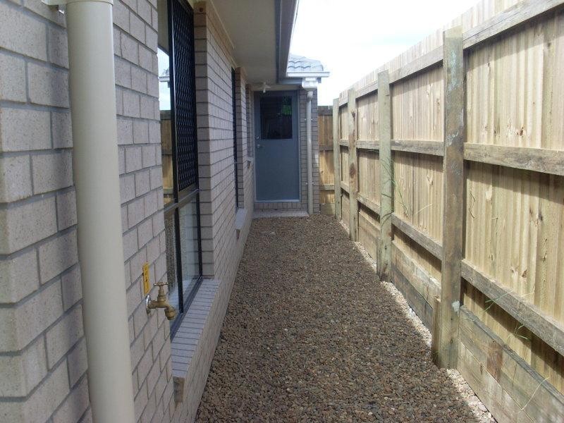 26 Huntley  Dr, Redbank Plains QLD 4301