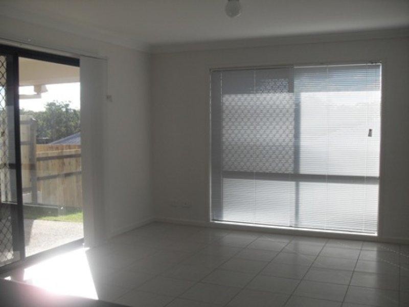 15 Corella  Cres, Warner QLD 4500