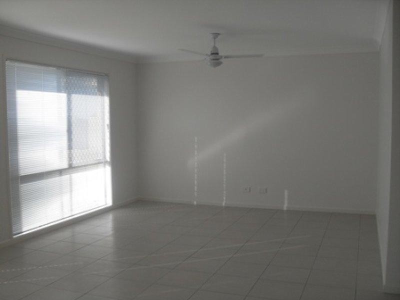 15 Corella  Cres, Warner QLD 4500