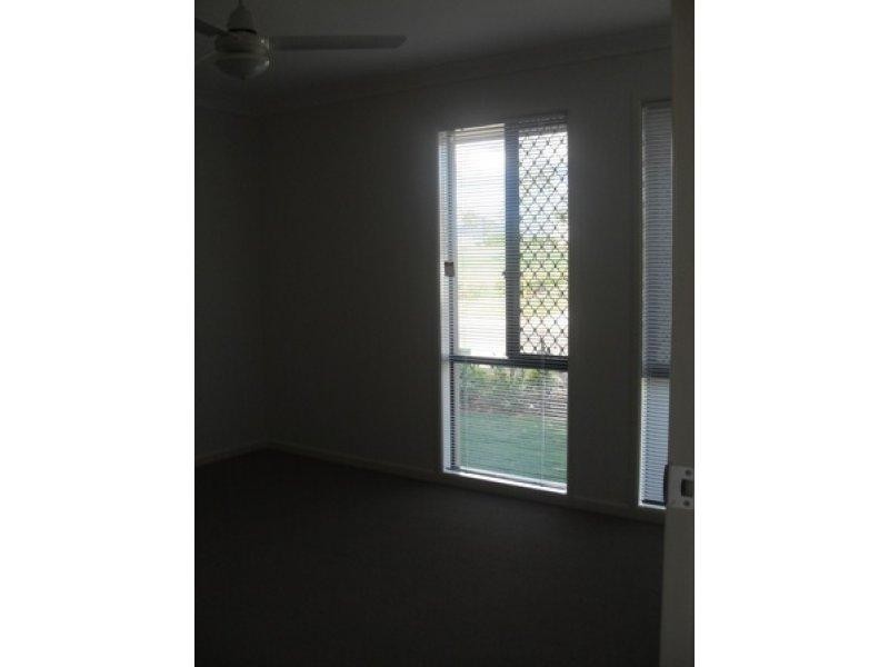 15 Corella  Cres, Warner QLD 4500