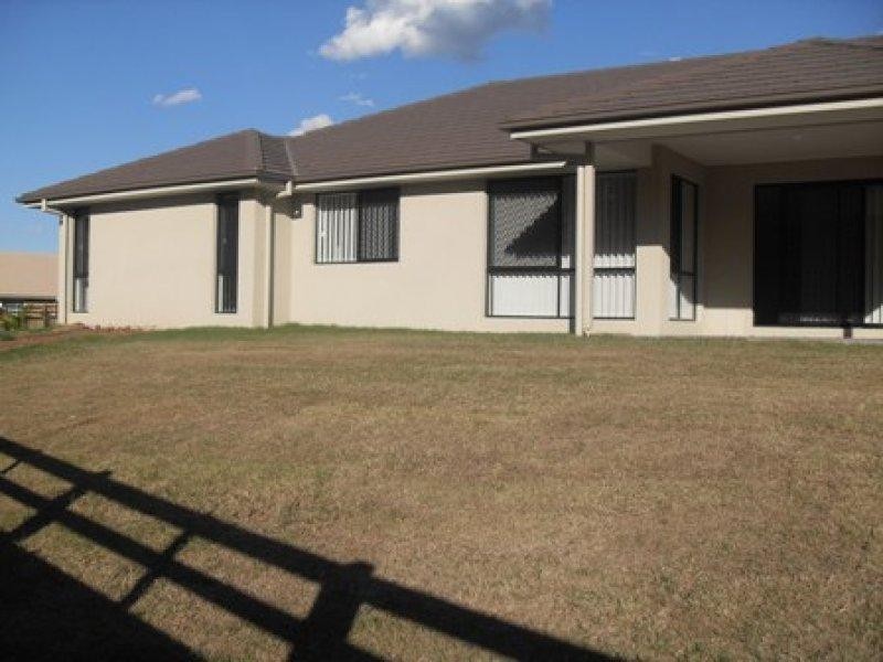 71 Rolland Pde, Warner QLD 4500
