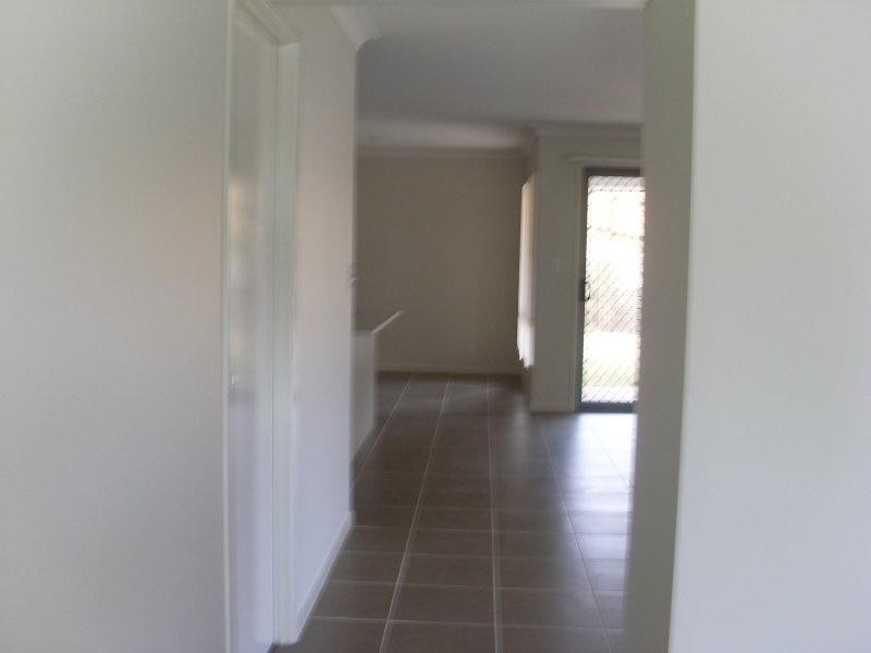 12 Karen Ct, Redbank Plains QLD 4301