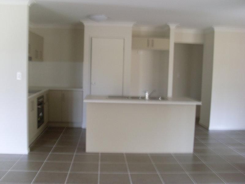 12 Karen Ct, Redbank Plains QLD 4301