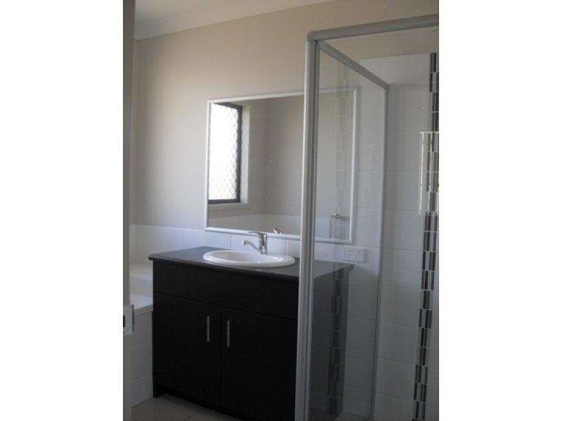 119 Brisbane Road Rd, Warner QLD 4500