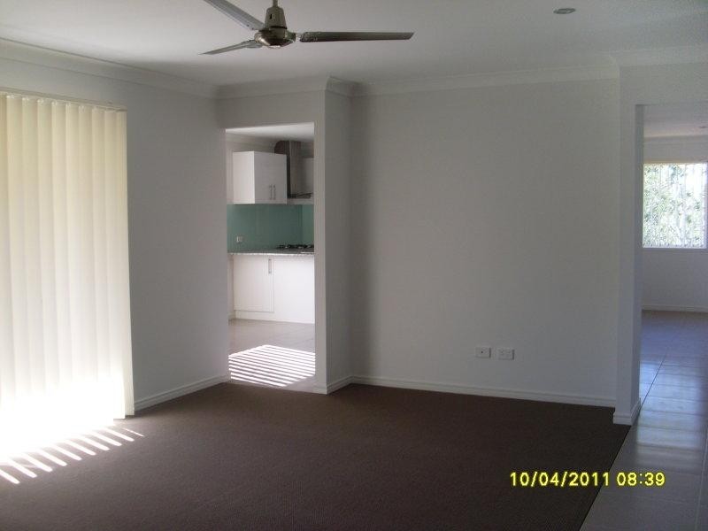 6 Trevor St, Bellbird Park QLD 4300