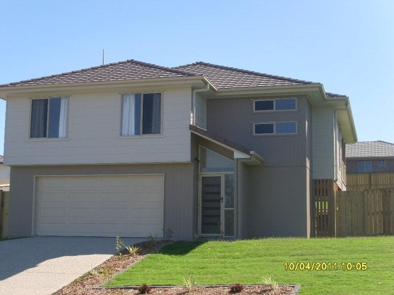 9 McNamara  Pl, Redbank Plains QLD 4301