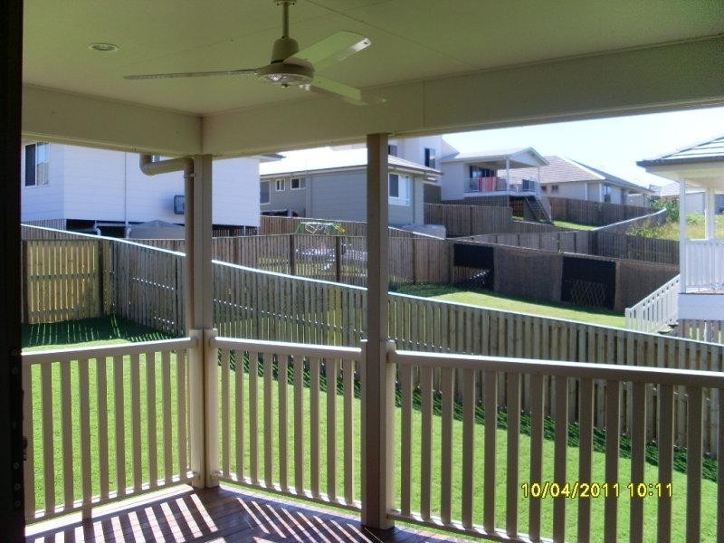9 McNamara  Pl, Redbank Plains QLD 4301