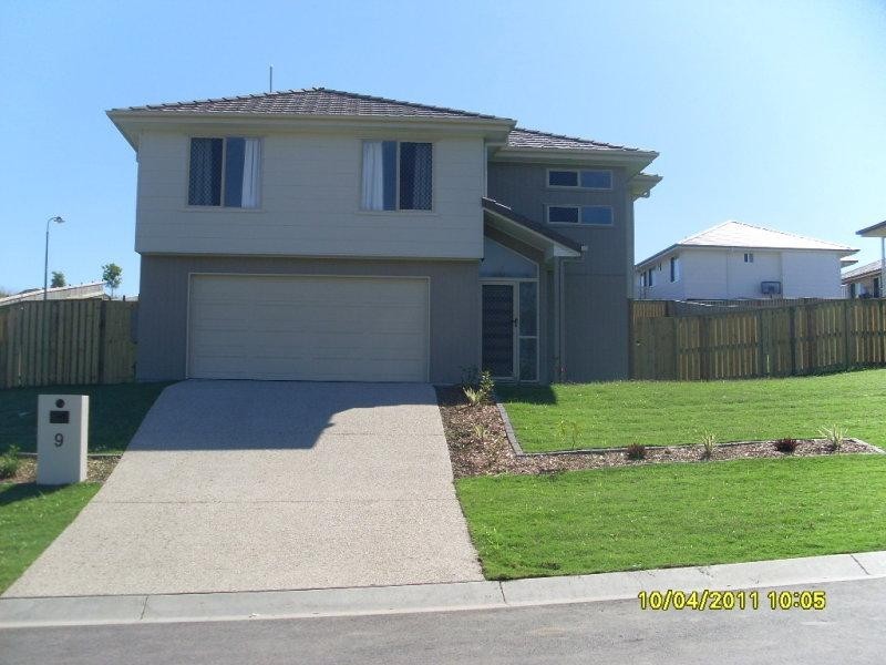 9 McNamara  Pl, Redbank Plains QLD 4301