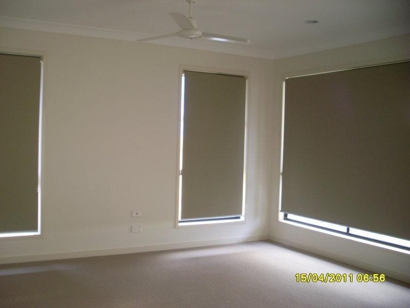 25 Oliver  Dr, Redbank Plains QLD 4301