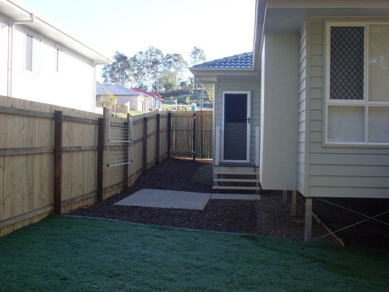 35 Oliver Dr, Redbank Plains QLD 4301