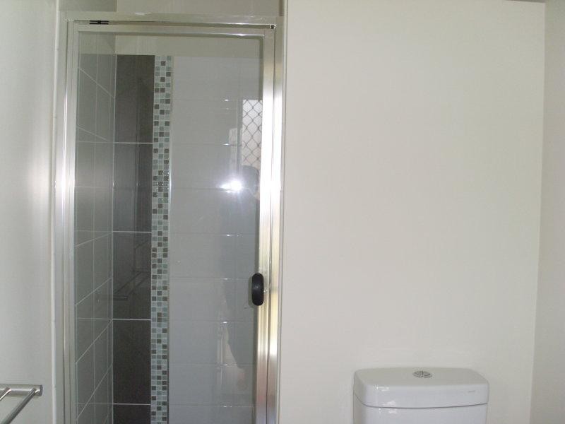 4 Doogal Ct, Redbank Plains QLD 4301