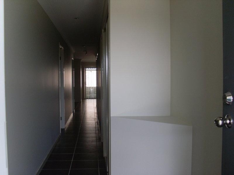 4 Doogal Ct, Redbank Plains QLD 4301