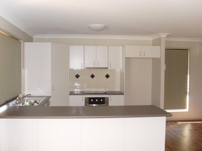 6 Sienna Place Pl, Redbank Plains QLD 4301