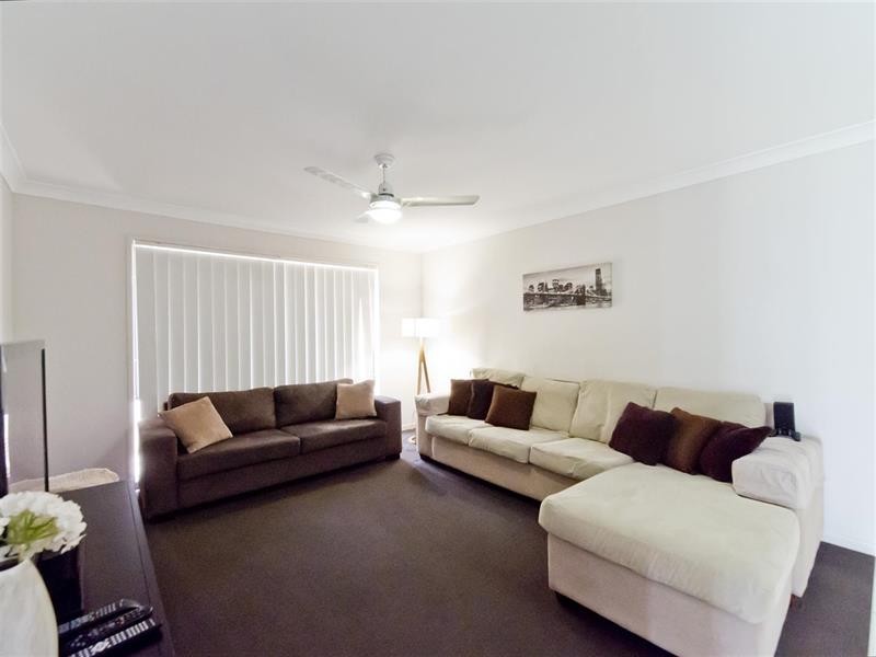 154 Brisbane Rd, Warner QLD 4500
