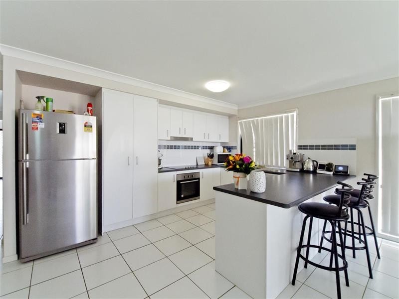 154 Brisbane Rd, Warner QLD 4500