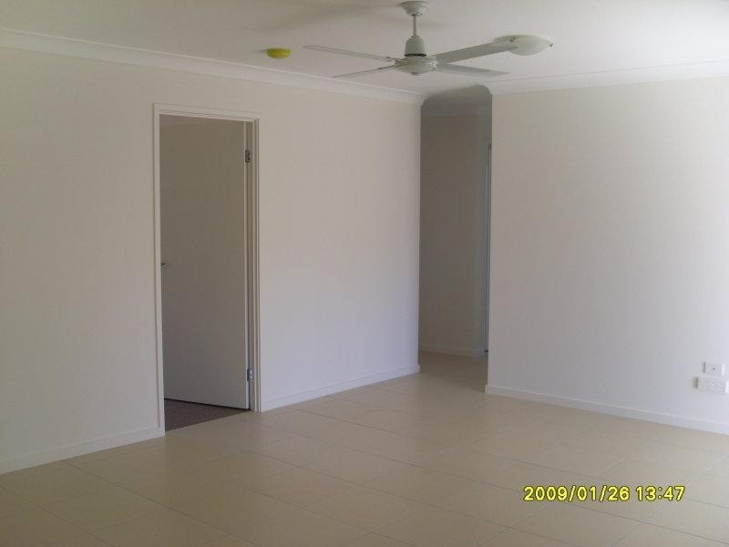 1 Doogal Ct, Redbank Plains QLD 4301