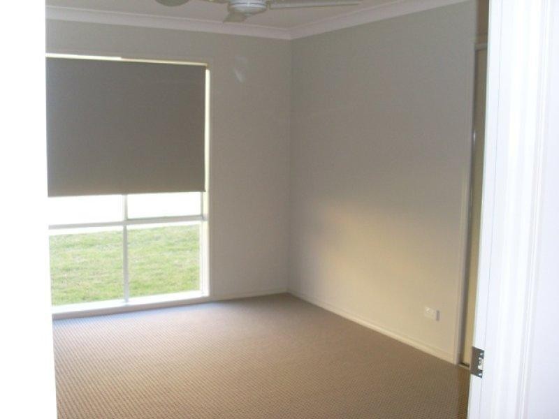 6 Israel Folau St, Goodna QLD 4300