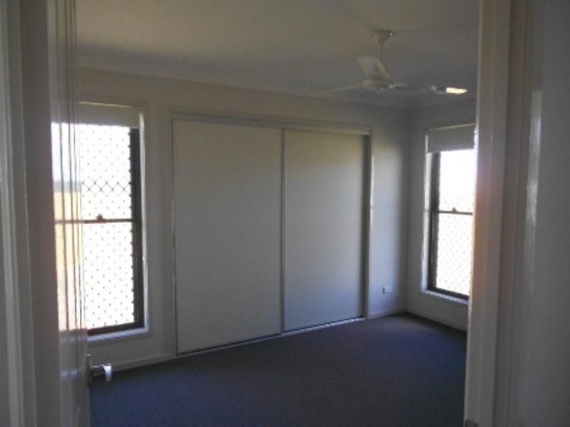 9 Carnell St, Goodna QLD 4300
