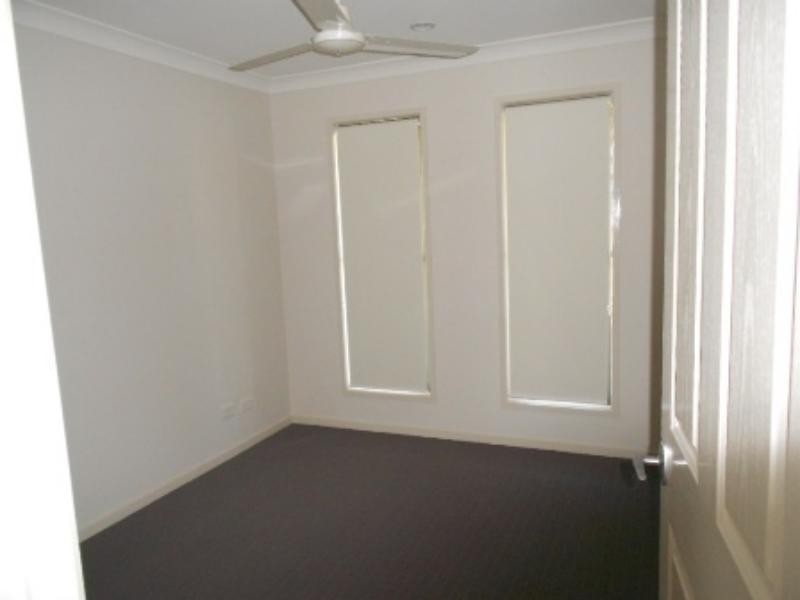 9 Carnell St, Goodna QLD 4300