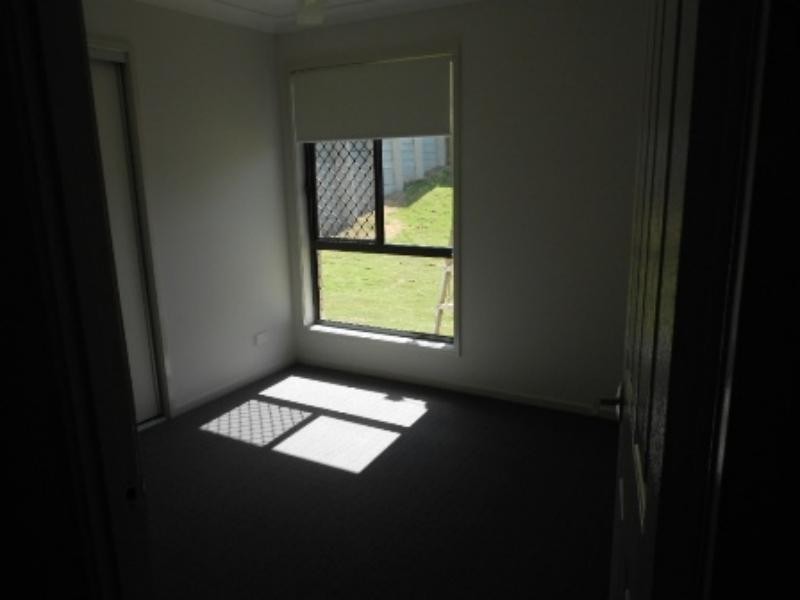 9 Carnell St, Goodna QLD 4300