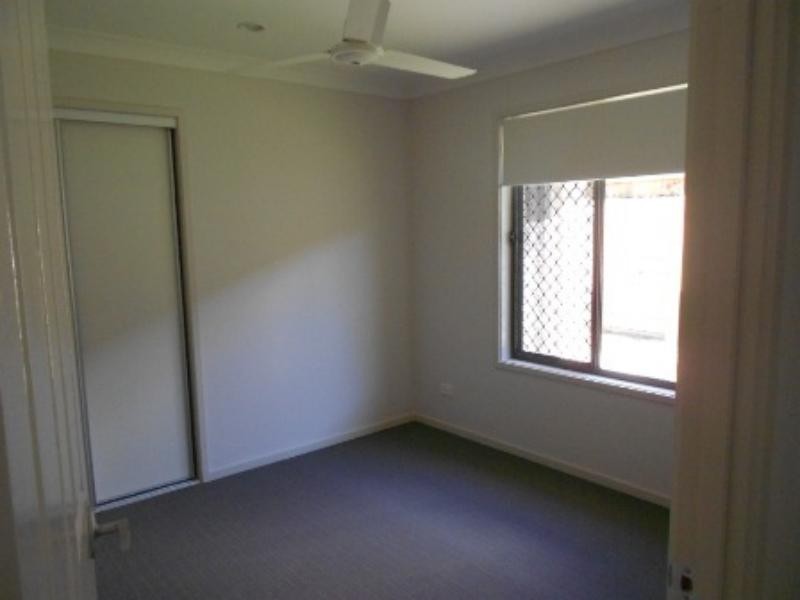 9 Carnell St, Goodna QLD 4300