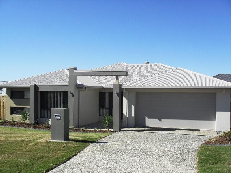4 Tribulation Cres, Coomera QLD 4209
