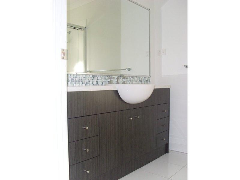 24 Ballow  Cres, Redbank Plains QLD 4301