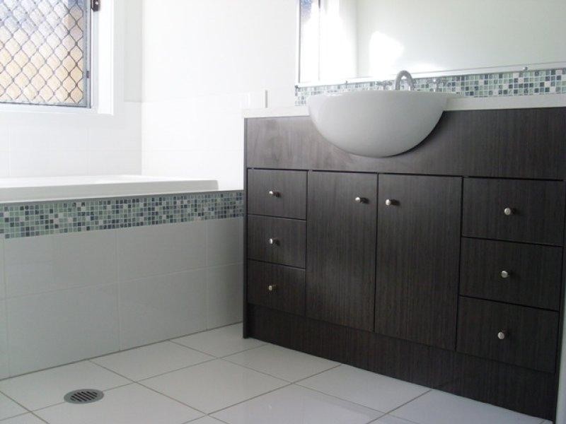 24 Ballow  Cres, Redbank Plains QLD 4301