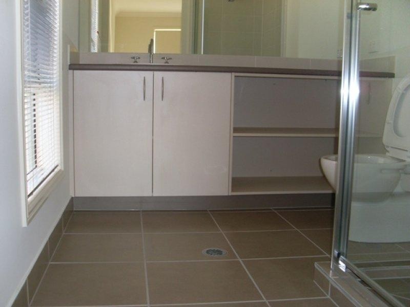 4 Israel Folau St, Goodna QLD 4300