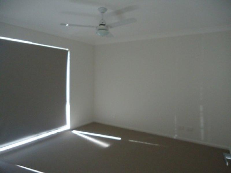 50 Moor Cct, Warner QLD 4500