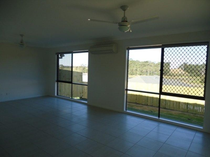 50 Moor Cct, Warner QLD 4500
