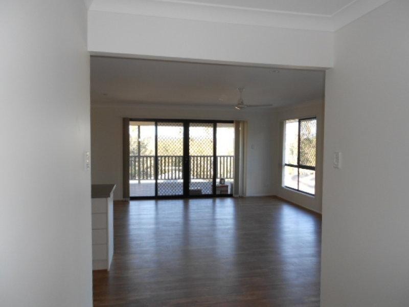 14 Figbird Cl, Goodna QLD 4300