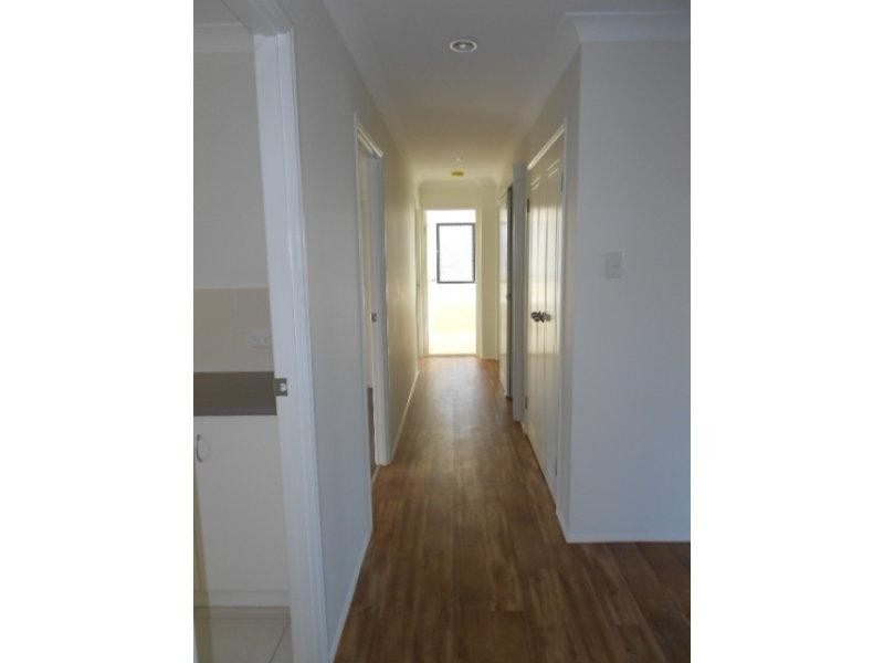 14 Figbird Cl, Goodna QLD 4300