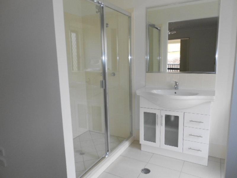 28 Andrew Walker (Corella) Dr, Goodna QLD 4300