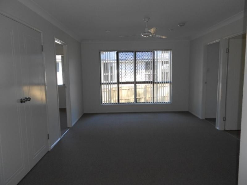 22 Andrew Walker Dr, Goodna QLD 4300