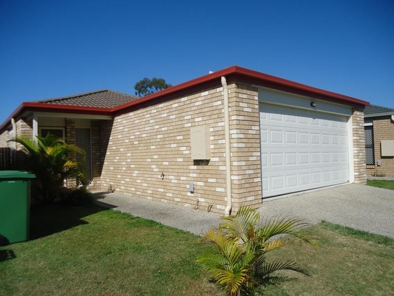 27 Greene St, Rothwell QLD 4022