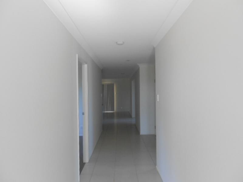 19 Renee Ct, Redbank Plains QLD 4301