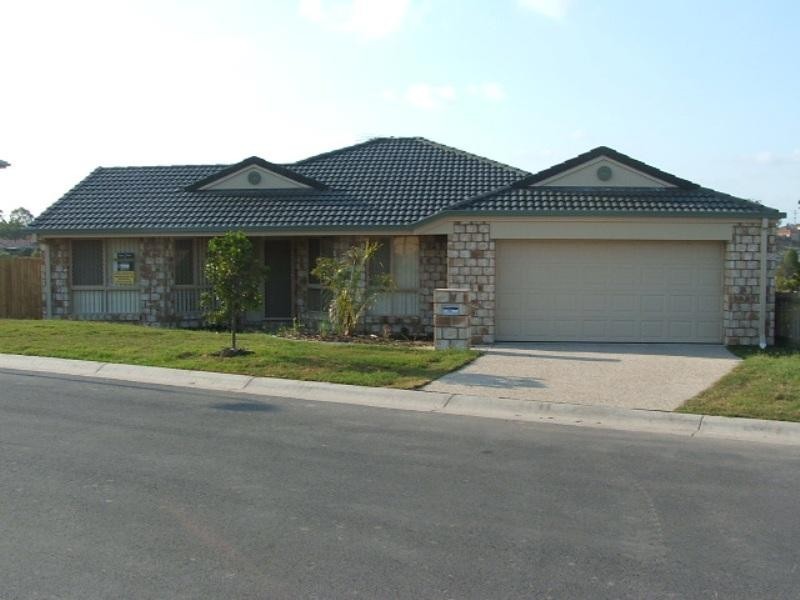 26 Lancelot Cres, Ormeau QLD 4208