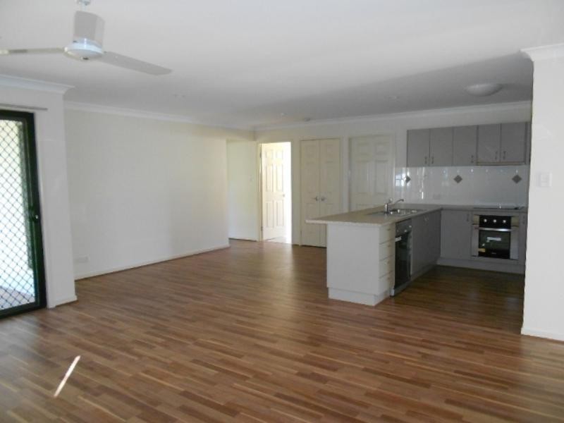 4 Arabella  Ct, Redbank Plains QLD 4301