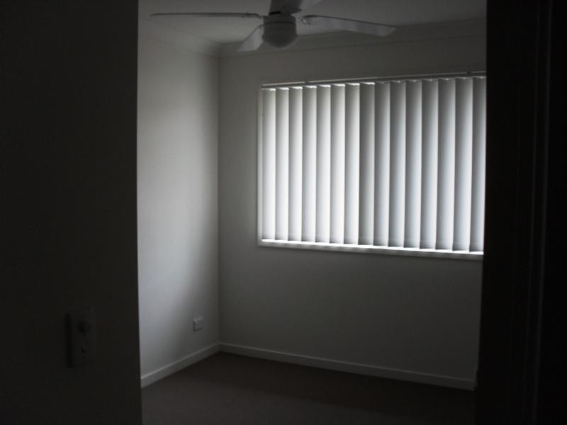 4/26 Jimmy  Rd, Coomera QLD 4209