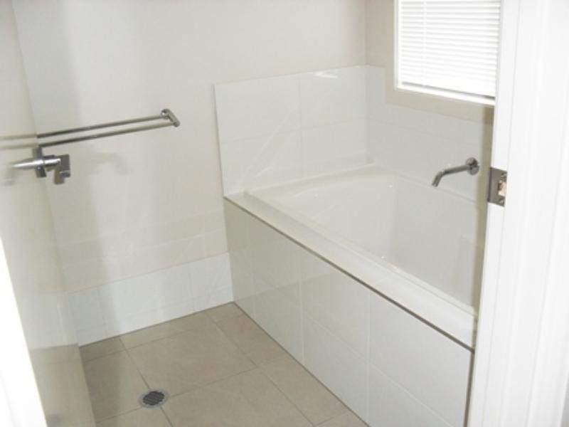 17 Parkview St, Bahrs Scrub QLD 4207