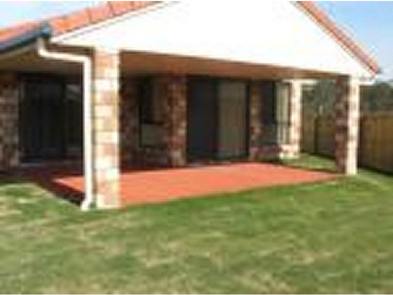 38 Lake Manchester Ct, Logan Reserve QLD 4133
